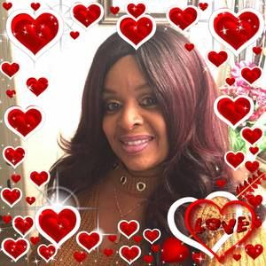 Meet your Posher, Larraine